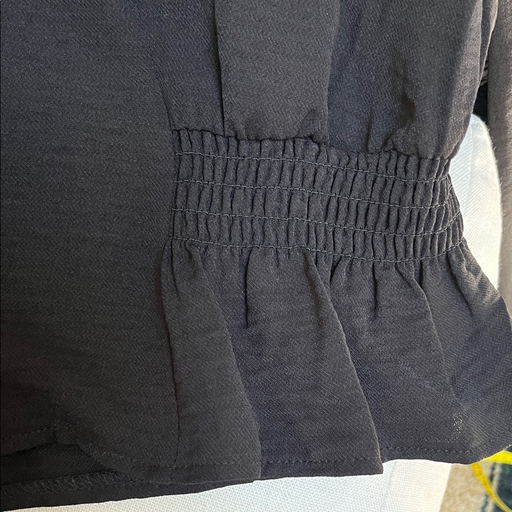 Topshop Black V-Neck Blouse NWT Nordstrom - Picture 7 of 7